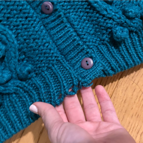 Vintage Teal Cable Knit Women's Sweater - Picture 6 of 7